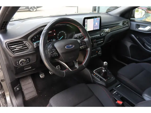 Ford Focus WAGON 1.0 ECOBOOST ST-LINE 2020 Benzine 18