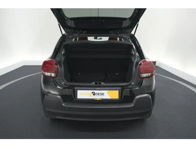 Citroën C3 PureTech 82 Shine 2017 Benzine 53