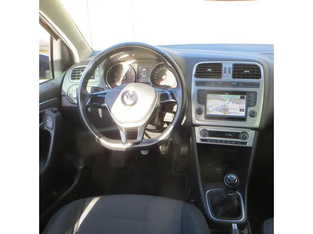Volkswagen Polo 1.2 TSI Highline 2015 Benzine 7