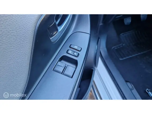 Toyota Yaris 1.0 VVT-i Comfort 2018 Benzine 12