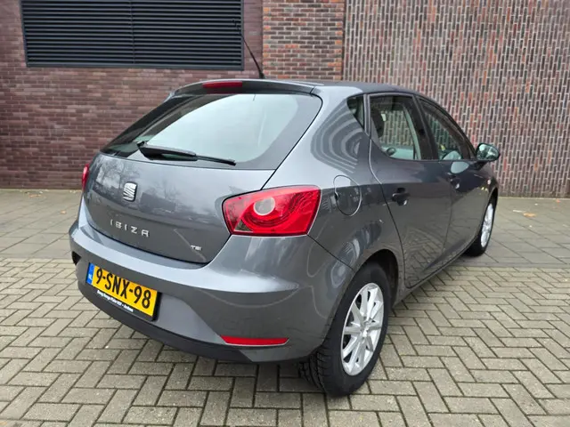 SEAT Ibiza Seat Ibiza 1.2 TSI Enjoy Airco 2013 Benzine 11