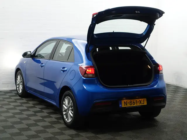 Kia Rio 1.0 T-GDi MHEV DynamicLine- 2022 Hybride Benzine 25