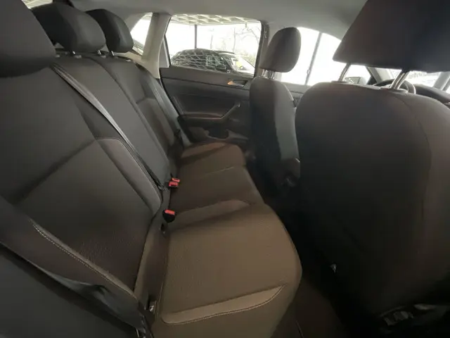 Volkswagen Polo 1.0 TSI Life Business 2022 Benzine 44