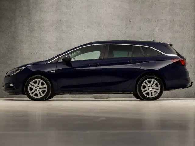 Opel Astra Sports Tourer 1.4 Turbo Sport 2018 Benzine 2