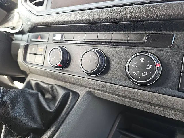 MAN TGE 3.140 2022 Diesel 10