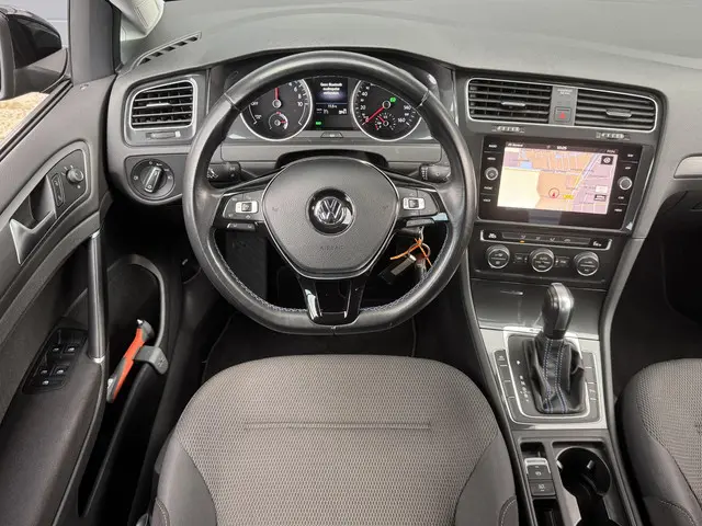 Volkswagen e-Golf E-DITION 2020 Elektrisch 6