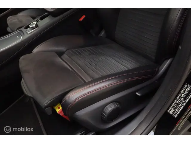 Mercedes-Benz A-Klasse 160 AMG-LINE 2017 Benzine 17