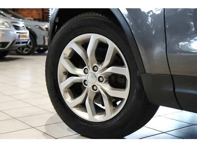 Land Rover Discovery 2.0 Sd4 2018 Diesel 55