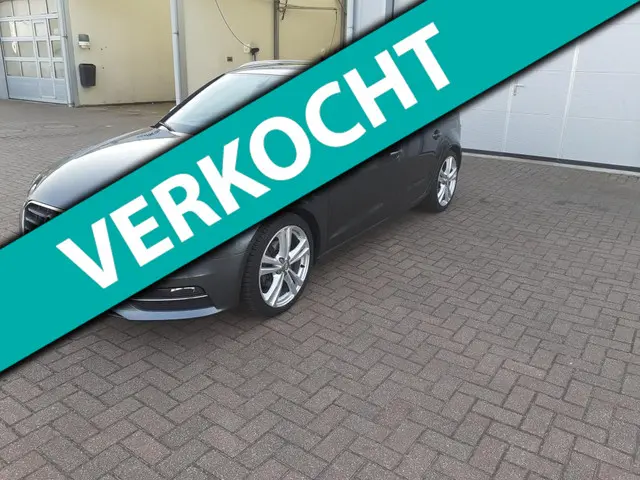 Audi A3 Sportback 1.4 TFSI Attraction 2013 Benzine