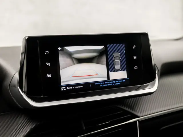 Peugeot 2008 1.2 PureTech Allure Sport 2023 Benzine 14