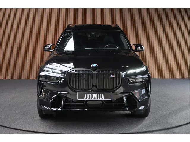 BMW X7 M60i xDrive 2022 Hybride Benzine 8