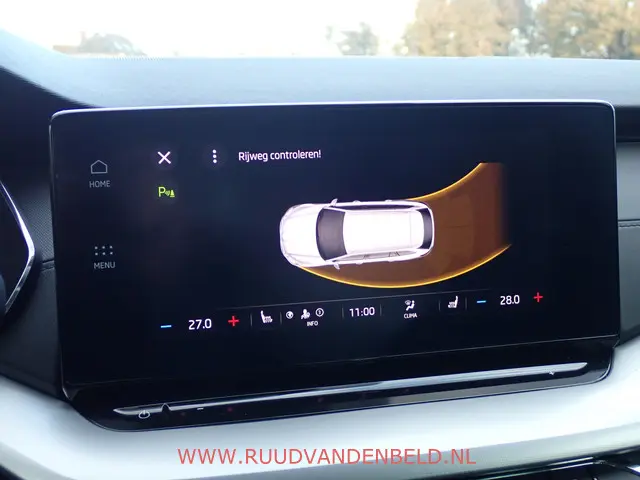 Škoda Octavia Combi Business Edition Plus 2021 Benzine 20