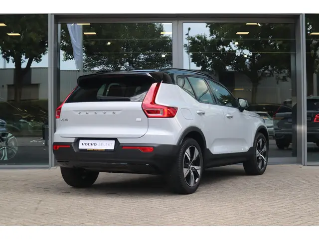 Volvo XC40 1.5 T4 Recharge R-Design 2021 Hybride Benzine 7