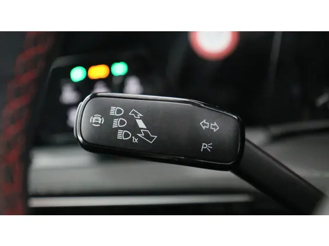 Volkswagen Golf GTI 2.0 TSI 245pk 2024 Benzine 27