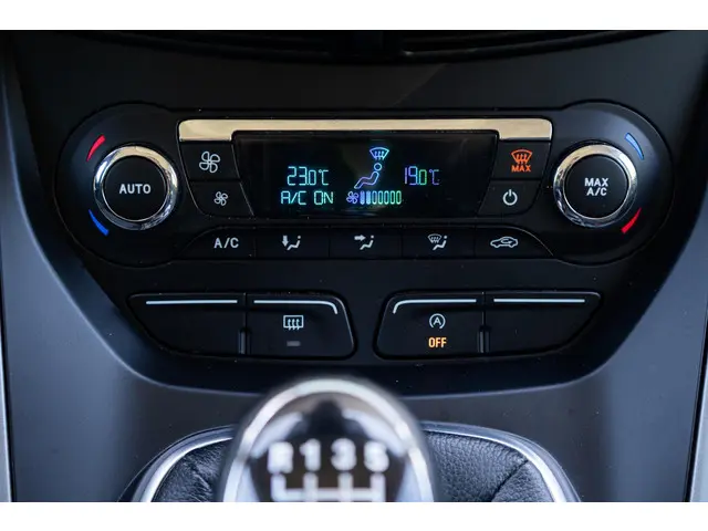Ford C-MAX 1.0 Edition 2014 Benzine 21