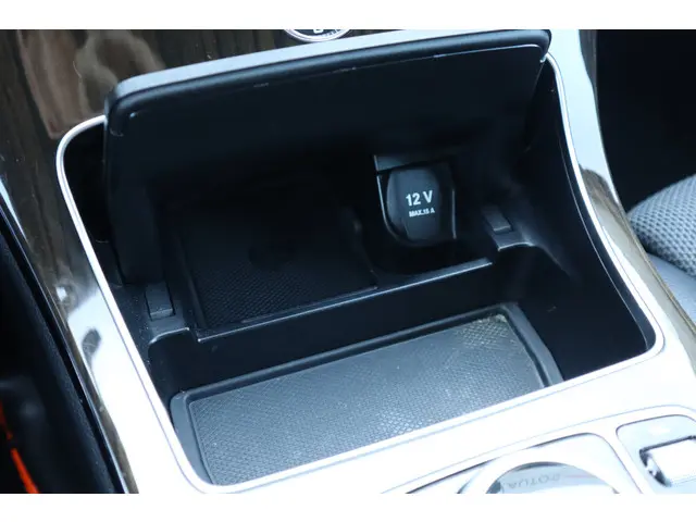 Mercedes-Benz C-Klasse 250 Ambition 2015 Benzine 25