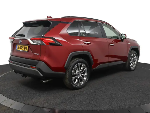 Toyota RAV4 2
