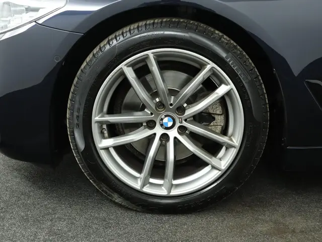 BMW 5 Serie Touring 520i High Executive 2020 Benzine 31