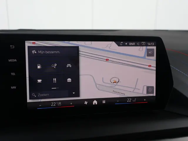 BMW 1 Serie 120 2025 Benzine 21