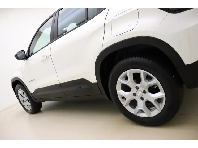 Jeep Avenger 1.2 Altitude 2024 Benzine 16