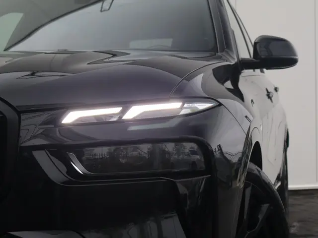 BMW X7 xDrive40d 2023 Diesel 2