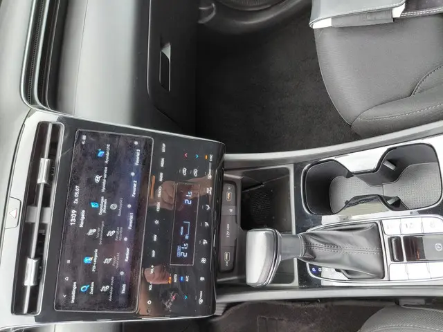 Hyundai Tucson Hybride Automaat 2022 Hybride Diesel 9