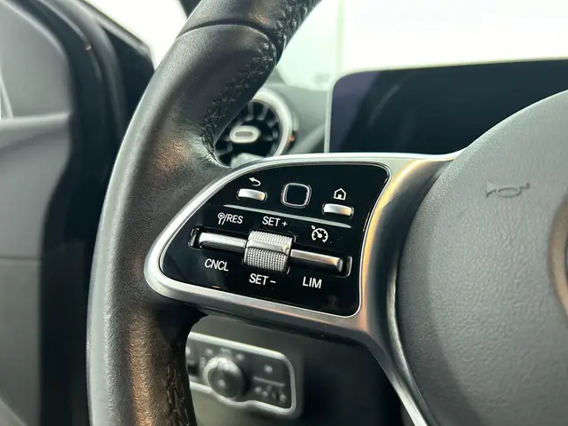 Mercedes-Benz B-Klasse 180 Premium 2019 Benzine 7