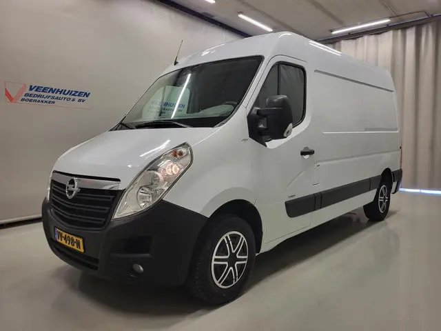 Opel Movano 2