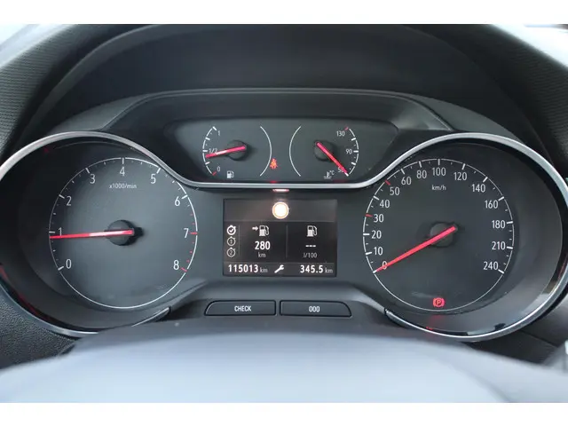 Opel Crossland X 1.2 Turbo Innovation 2017 Benzine 16