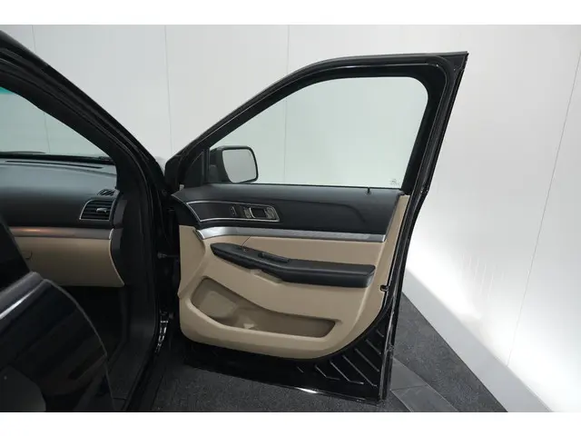 Ford Explorer XLT 2.3 Ecoboost 2019 Benzine 68