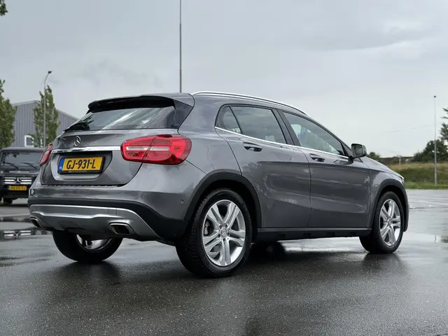 Mercedes-Benz GLA 200 Ambition 2015 Benzine 6