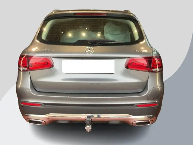 Mercedes-Benz GLC 300e 4MATIC 2021 Hybride Benzine 3
