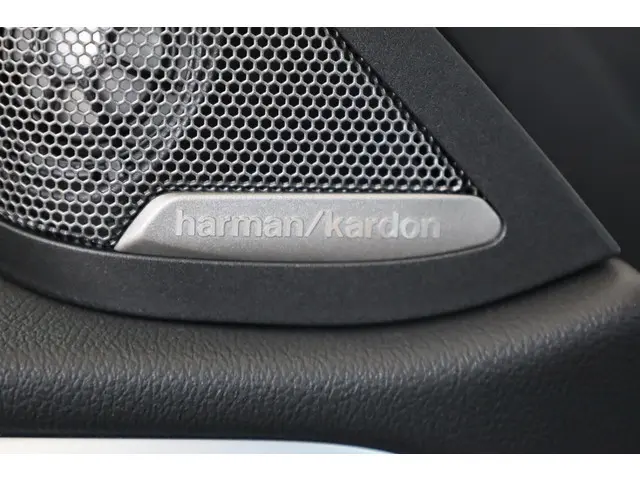 BMW i4 eDrive35 2025 Elektrisch 22