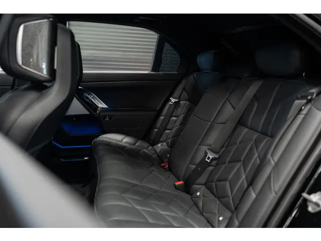 BMW 7 Serie 740d xDrive 2023 Diesel 27