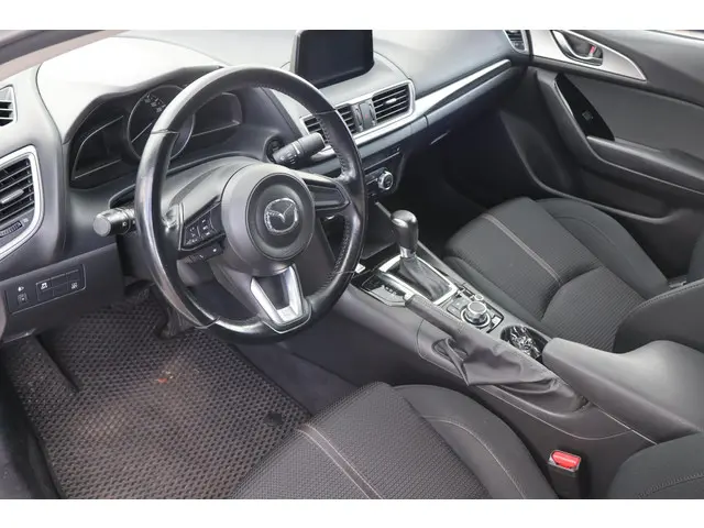 Mazda 3 1.5 SkyActiv-G 100 TS 2018 Benzine 4