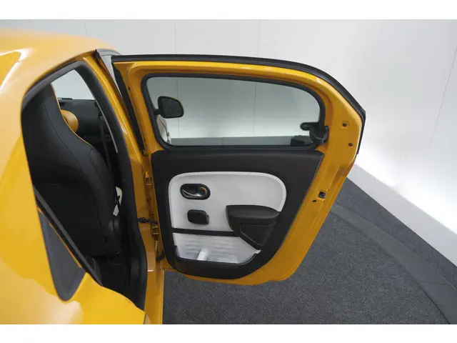 Renault Twingo 1.0 SCe Intens 2019 Benzine 47