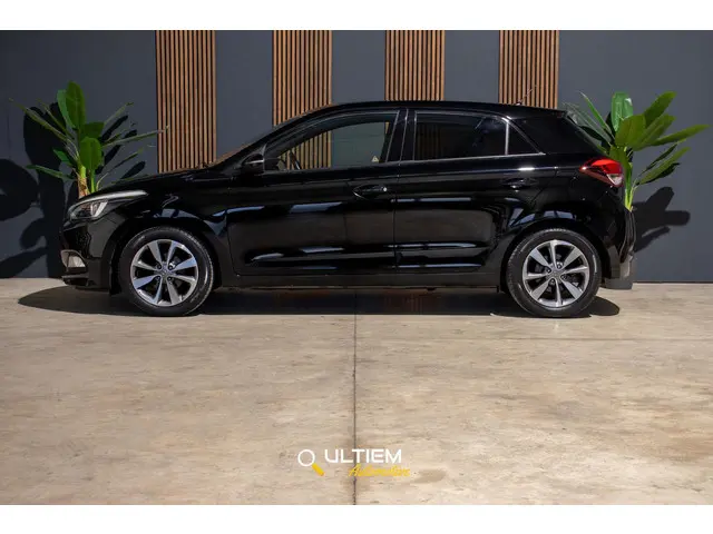 Hyundai i20 1.2 HP i-Motion Comfort 2016 Benzine 6