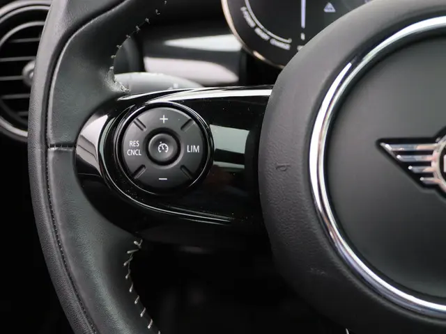 MINI Electric Yours 2020 Elektrisch 16