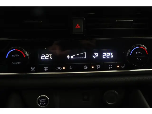 Nissan QASHQAI 1.3 MHEV Xtronic N-Connecta 2022 Benzine 13