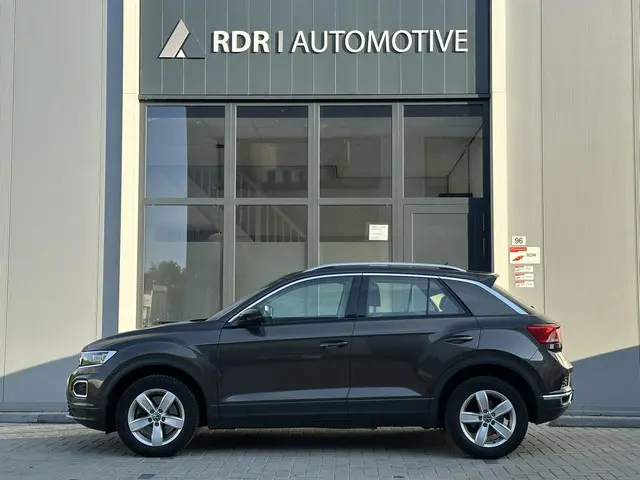 Volkswagen T-Roc - 1.5 TSI Style 2018 Benzine 6