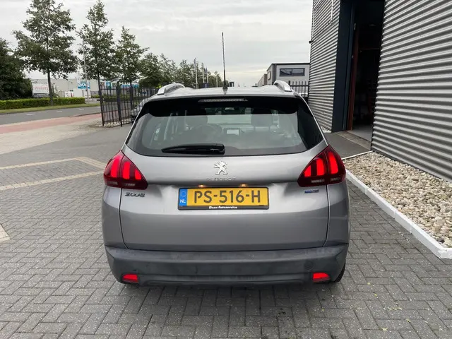 Peugeot 2008 1.2 PureTech Active|NL auto| 2017 Benzine 7