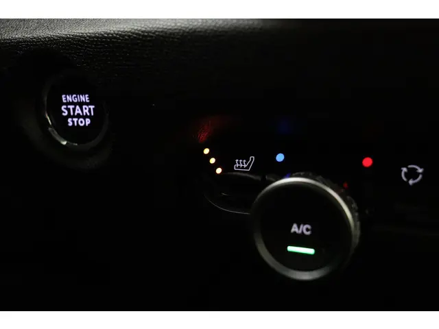 Citroën ë-C4 Shine 50 kWh 2021 Elektrisch 21