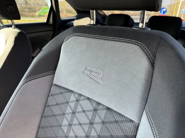 Volkswagen Taigo 1.0 TSI R-Line Edition 2025 Benzine 27