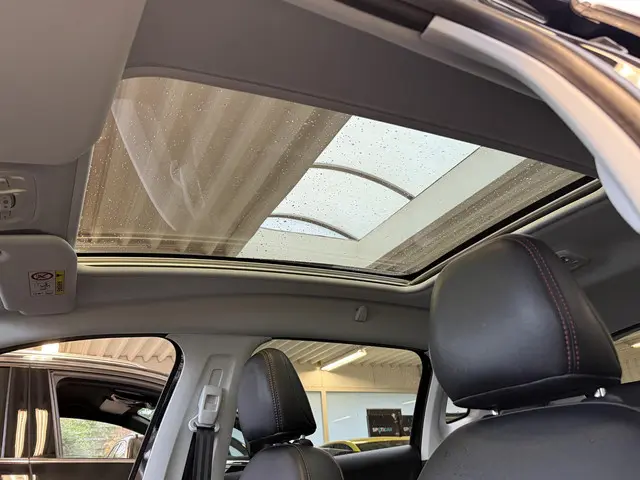 Peugeot 2008 1.2 PureTech GT-line 2018 Benzine 10