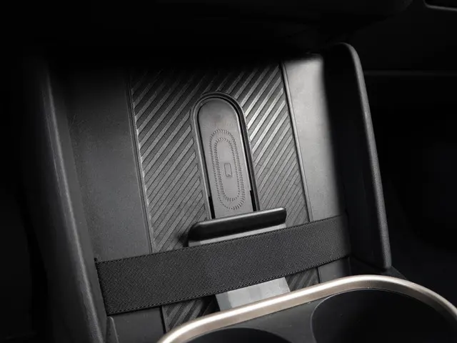 MINI 3-Deurs C 2025 Benzine 24