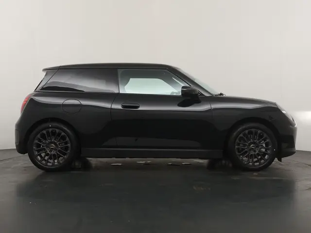 MINI 3-Deurs Cooper E 2026 Elektrisch 8