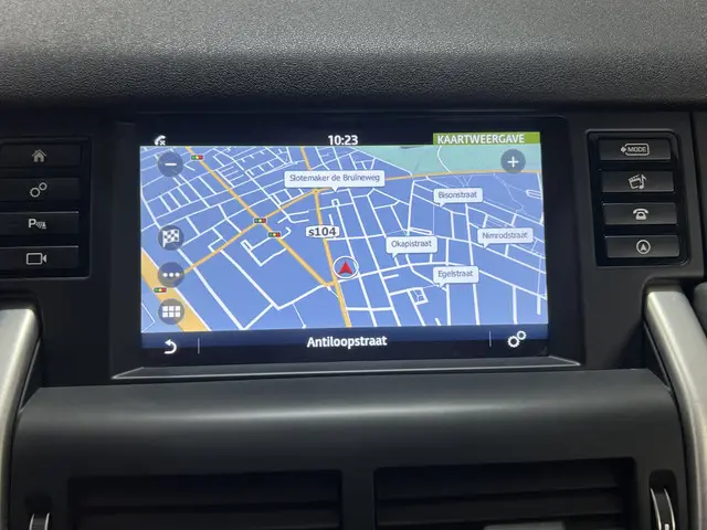 Land Rover Discovery Sport 2.0 TD4 SE 2018 Diesel 25