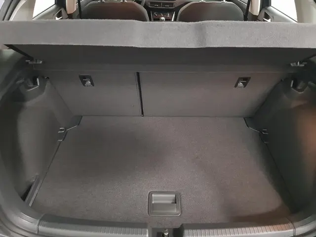 Volkswagen Polo 1.0 TSI Life 2022 Benzine 23