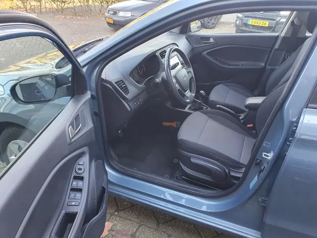 Hyundai i20 1.0 T-GDI Comfort 2018 Benzine 6
