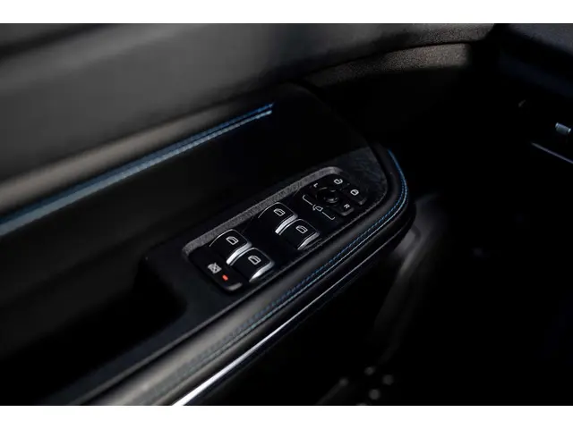 Lynk & Co 01 1.5 2021 Hybride Benzine 30